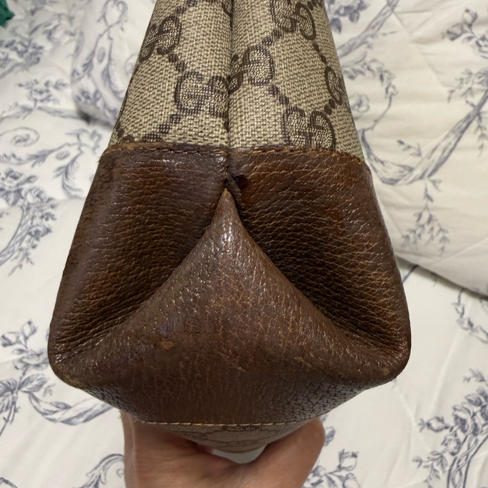 Gucci Beige/Brown GG Canvas Tote with Gold Logo - Picture 5 of 11